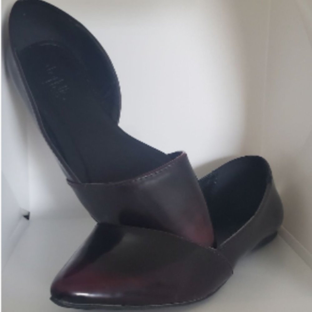 Burgundy Flats